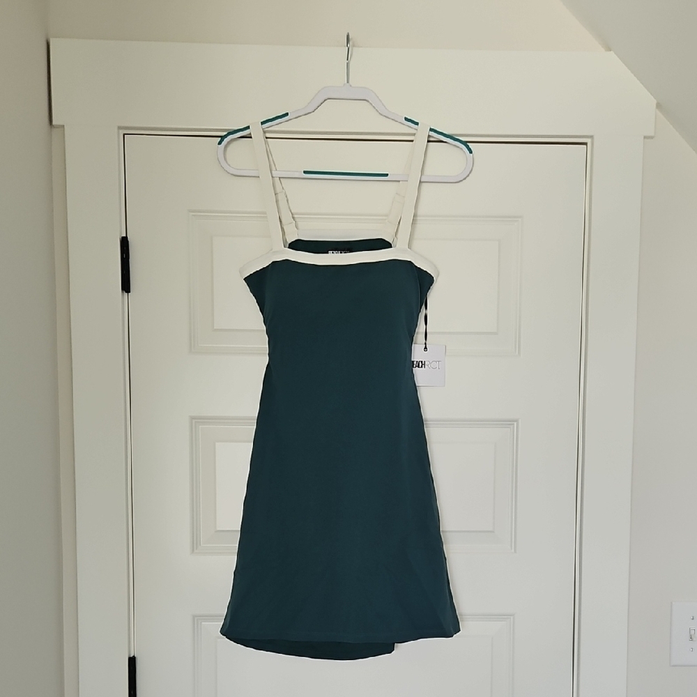 Beach Riot Active Dress - Picture 2 of 10